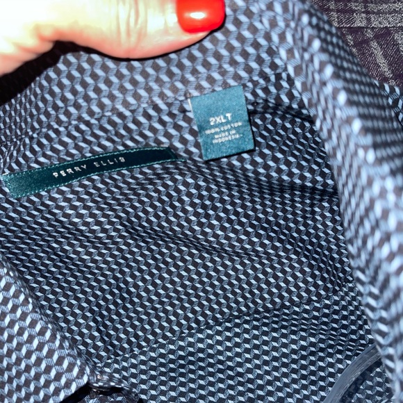 Perry Ellis Button Down Dress Shirt - Picture 4 of 4